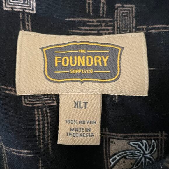 Foundry Mens Shirt XLT Palm Tree All Over Print Rayon Button Up Travel Office - Picture 2 of 10